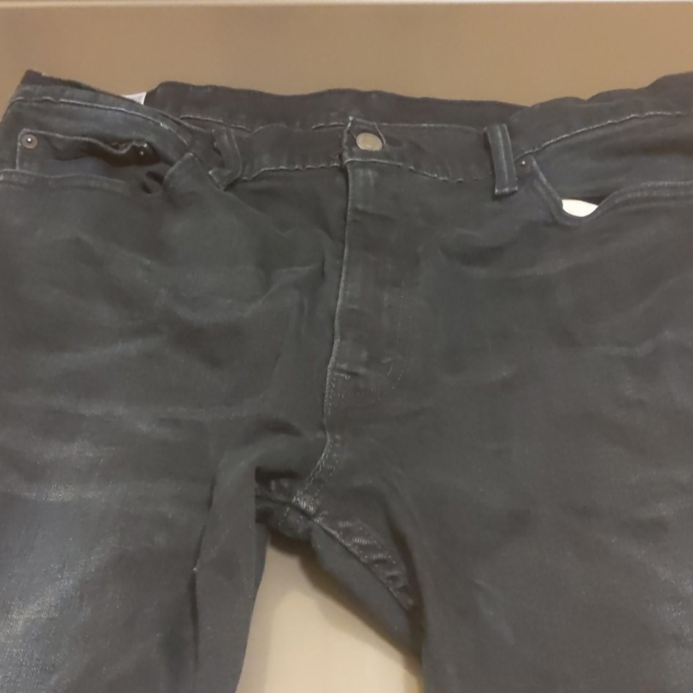 Levi's men's 38x30 dark denim jeans